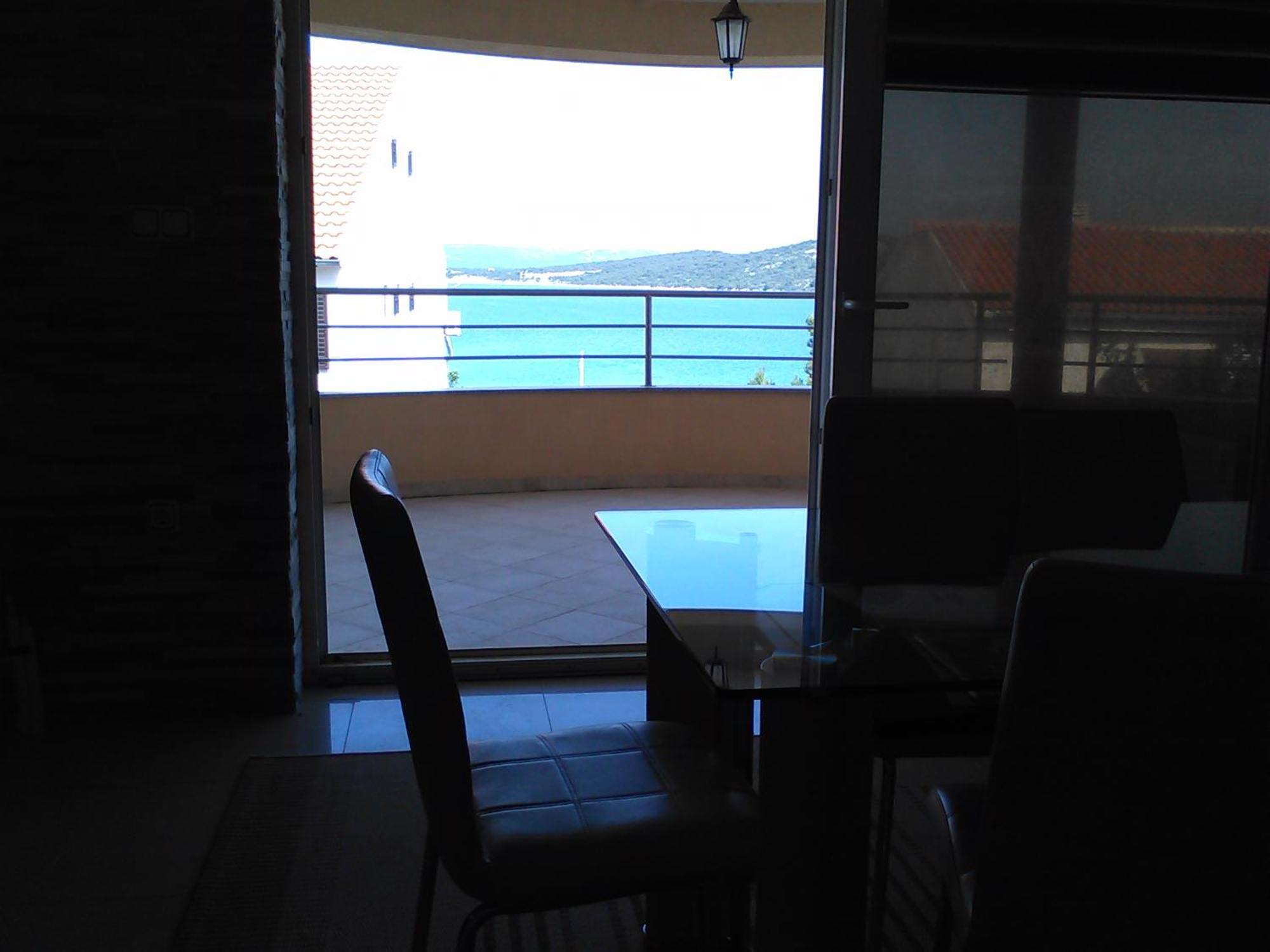 Apartments Villa Leona Betina  Exterior photo